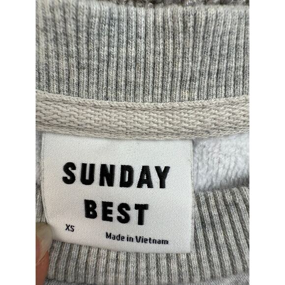 Aritzia Sunday Best Women's XS Gray Cropped Butterfly Crewneck Pullover - Picture 3 of 9